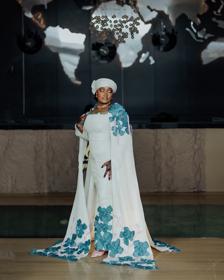 A wedding in ivory · selected photograph 5